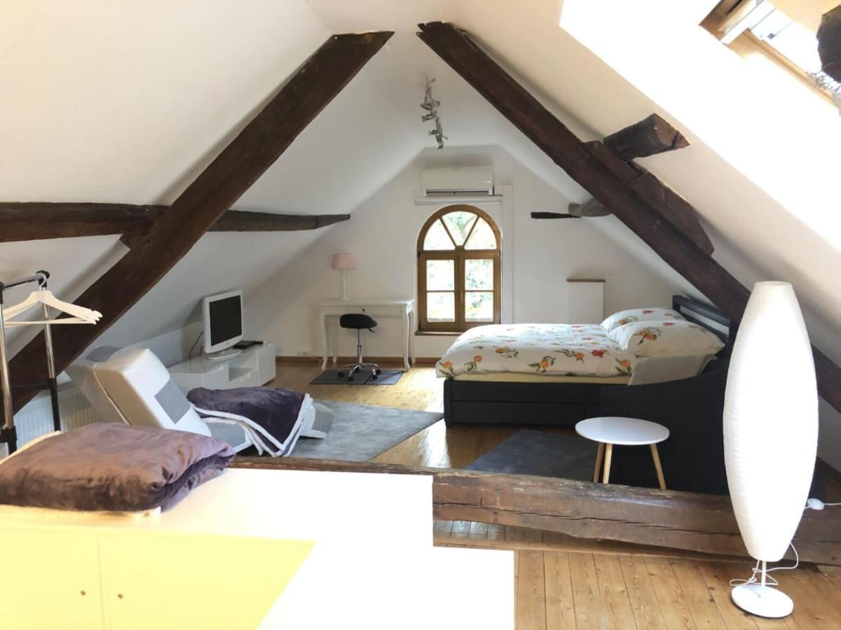 Apartment Auf Denkmalgeschütztem Sturmhof Grefrath